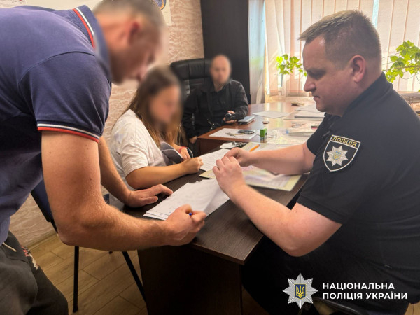 Нацполіція викрила злочинну організацію, через дії якої без гарячої води залишилася половина Кривого Рогу12