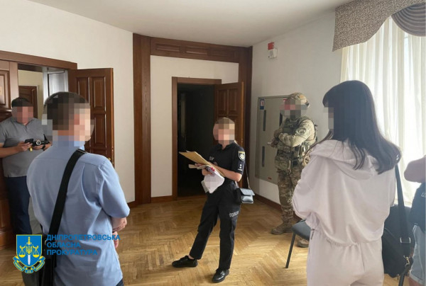 Незаконне збагачення та декларування недостовірної інформації на 47 млн грн – підозрюється ексзаступник мера м. Дніпра1
