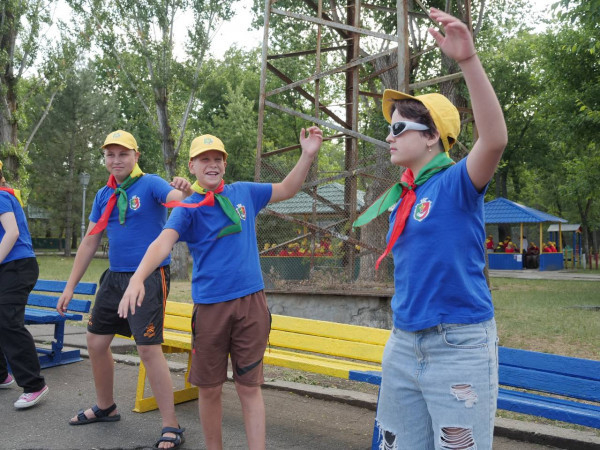 «Острів яскравих ідей». У заміському комунальному дитячому таборі  Кривого Рогу стартувала друга зміна4