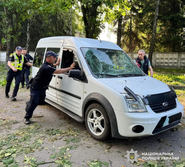 Слідчо-оперативні групи поліції документують воєнні злочини держави-терориста, вчинені сьогодні вночі1