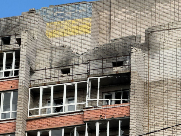 Сьогодні вдень ворог вдарив безпілотниками по Кривому Рогу і Нікопольщині та КАБами по Синельниківському району8