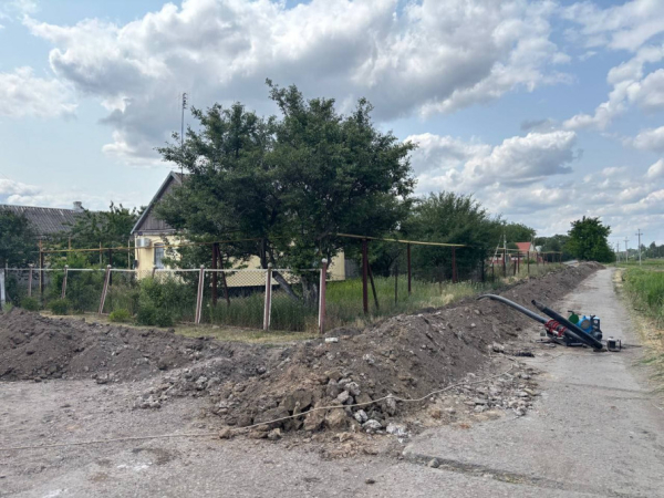Трубам понад пів століття: у громаді на Криворіжжі ремонтують водогін3