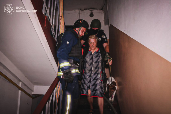 У Харкові внаслідок масованої атаки ворога 3 - оє загиблих, 18 — постраждалих4