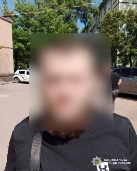 У Кривому Розі рецидивіст пограбував іноземця0