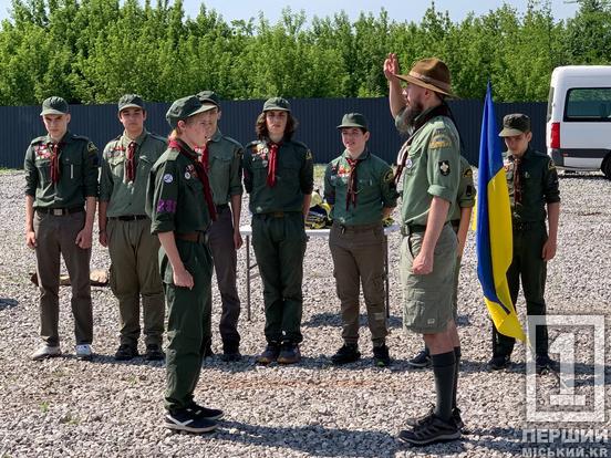 У Кривому Розі вперше пройшов урочистий церемоніал прощання з прапором1