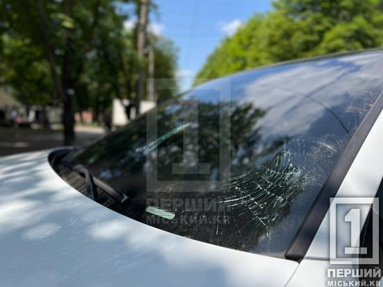 Усі відбулися переляком: на Гурова Audi зачепила велосипедиста3