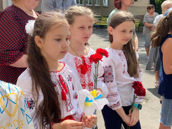 Вічна пам'ять: у Кривому Розі встановили меморіальні дошки на честь загиблих захисників4