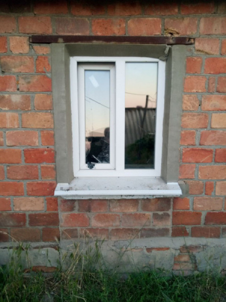 Від пізнього вечора і до ранку російські окупанти продовжували бити по Нікопольщині безпілотниками та з артилерії3