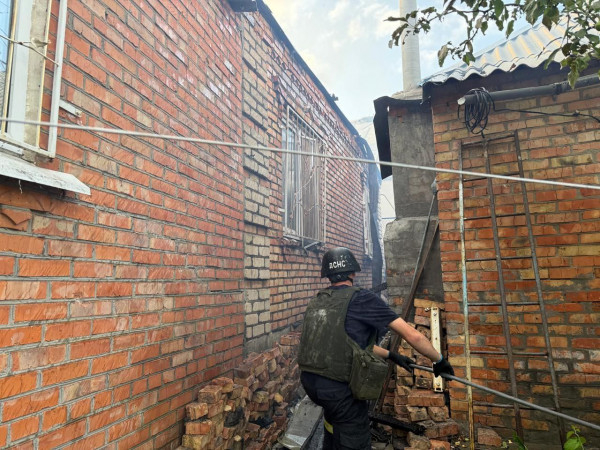 Вночі агресор атакував безпілотниками Кривий Ріг, пошкоджені підприємства, також ударів зазнала Нікопольщина, над нашим регіоном збито 2 БпЛА ворога  1