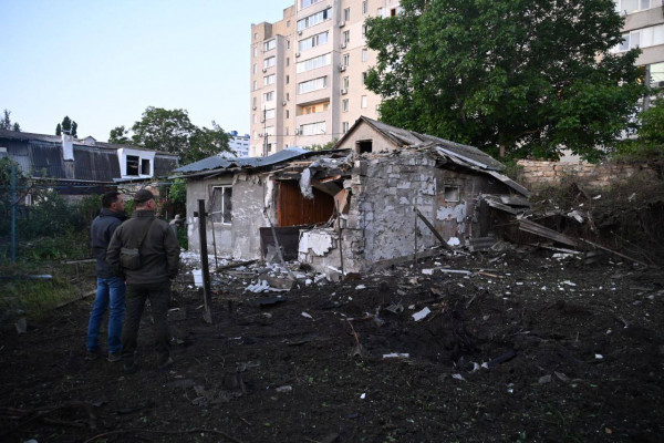 Вночі росіяни вдарили по Одесі: четверо постраждалих, пошкоджені будинки та цивільна інфраструктура1