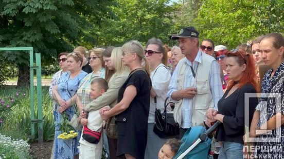Вони мріяли, аби Україна перемогла: у Кривому Розі з’явилися чотири нових меморіали полеглим Героям5