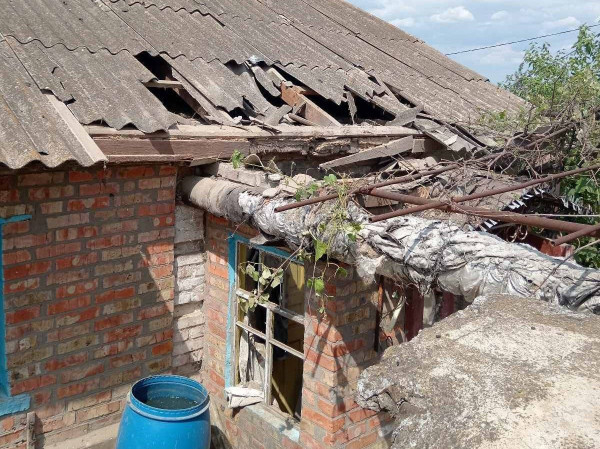 Ворог атакував Нікопольщину майже 30 разів за день: є загиблий, постраждалі та руйнування1