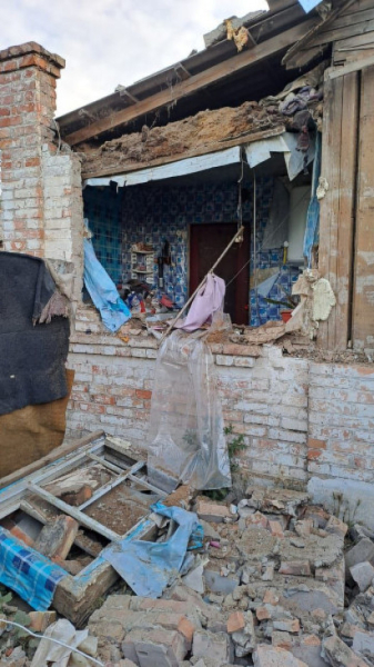 Вранці ворог вдарив по Нікопольщині, постраждало 5 – ро людей, в тому числі дитина1