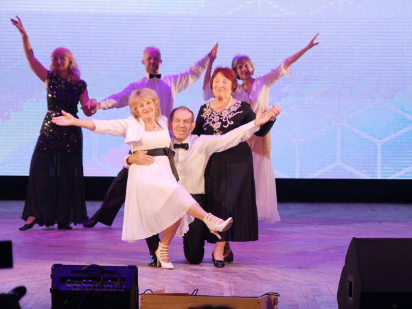 «Золоті» випускники Кривого Рогу:  В Університеті третього віку завершився дев’ятий навчальний  семестр1