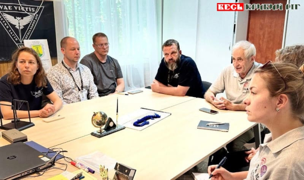 Представники Янголів Спасіння в Зеленодольську Криворізького р-ну