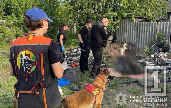 Кинув труп у дірку у землі: у Дніпропетровській області до в’язниці відправили сина, який вбив свою матір