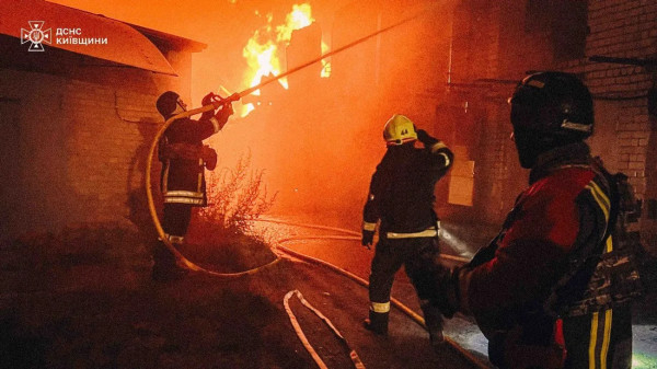 Київ у вогні: що відомо про наслідки атаки рф у ніч на 4 липня4