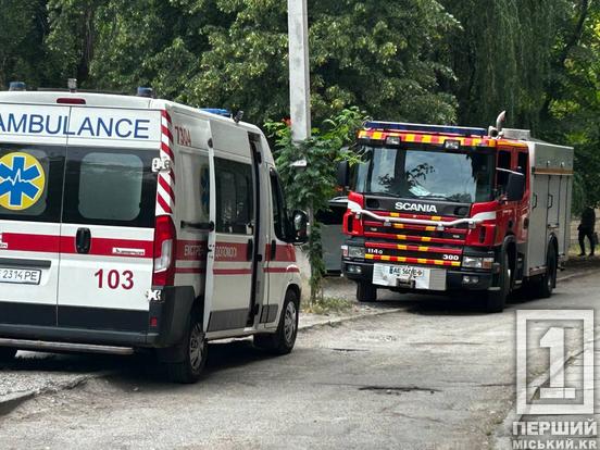 Лежав на даху входу до під’їзду: на Вечірньому знайшли тіло чоловіка6