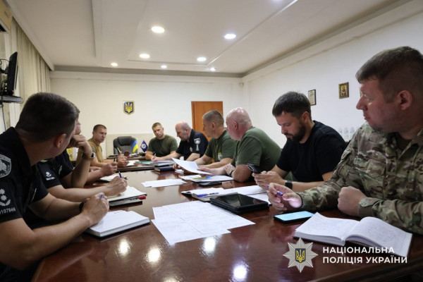 На Дніпропетровщині запрацюють евакуаційні групи поліції «Білий янгол»2