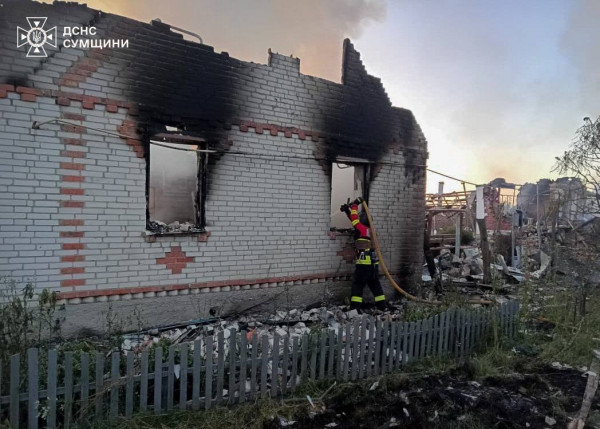 Окупанти вночі нанесли удар по Сумщині, загинули двоє людей1