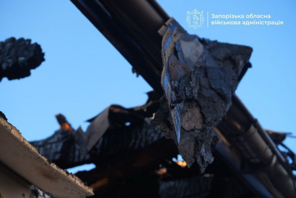 Росіяни масовано атакували Запоріжжя дронами та РСЗВ: є поранені та руйнування1