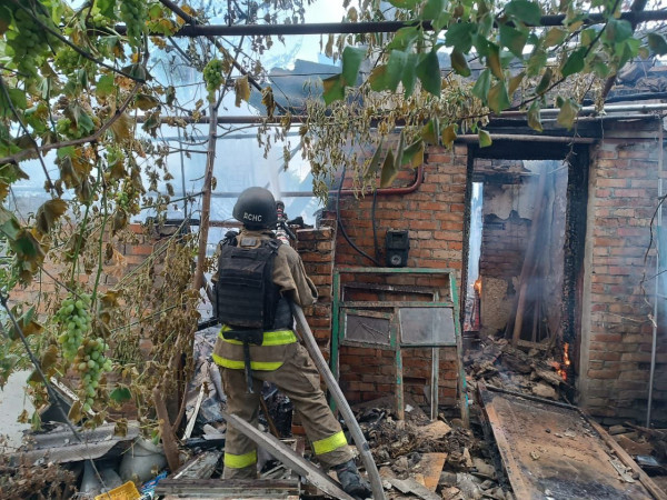 Сьогодні вдень окупанти атакували два райони Дніпропетровщини4