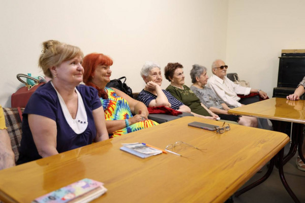 У Кривому Розі міська влада разом із міжнародними партнерами створюють комфортні умови для переселенців та вразливих верств населення2