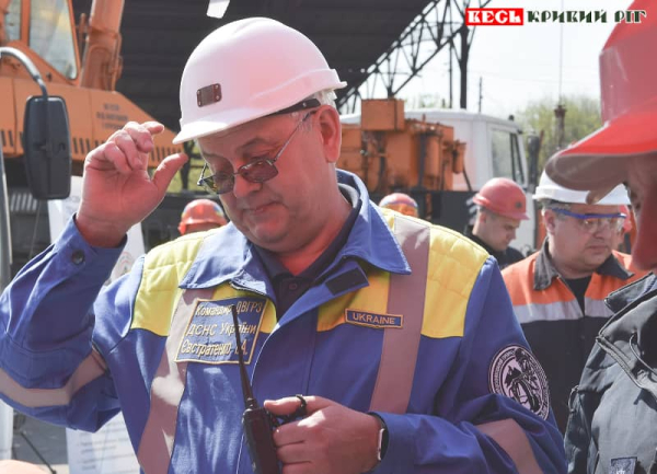 Гірничорятувальник Ігор Євстратенко вийшов на пенсію в Кривому Роз