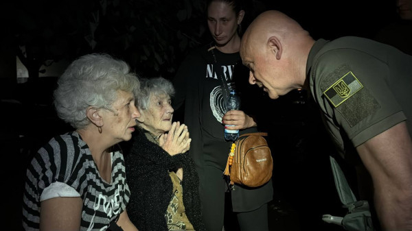 Вночі ворожий безпілотник влучив у багатоповерхівку в Одесі, постраждали троє мешканців8