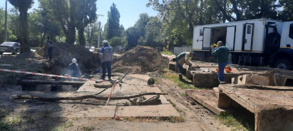 Замінили 12 км - залишилось 69 км: у Кривому Розі ремонтують магістральні тепломережі4