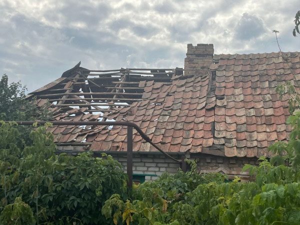 Дніпропетровщина під масованим вогнем: постраждали шестеро людей, зруйновані будинки та підприємства4