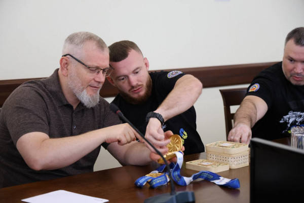 Криворіжець Андрій Кучеренко став дворазовим чемпіоном Всесвітніх ігор з бойового самбо4