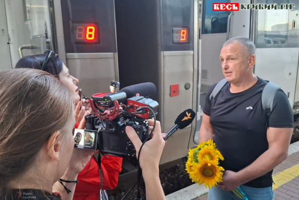 Криворіжець Владислав Єсипенко в Києві на залізничному вокзалі