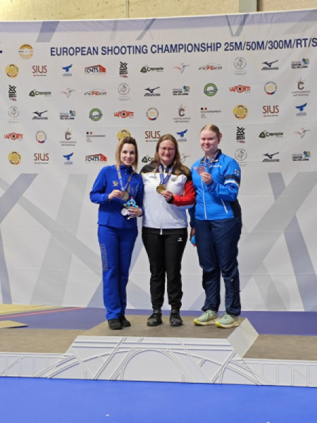 Криворожанка Вікторія Рибовалова — чемпіонка Європи з кульової стрільби!0