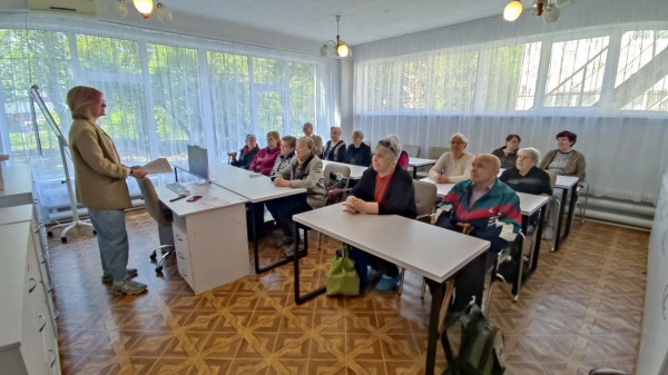 Майже 500 людей вже скористалися Простором соціальної адаптації у Тернівському районі3