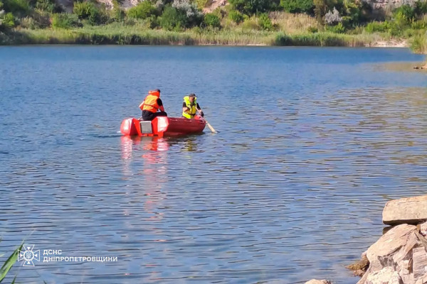Потопельник? У водоймі Кривого Рогу знайшли труп людини  0