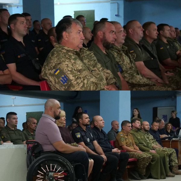 У День Незалежності в Кривому Розі відзначили військових, рятувальників та правоохоронців1