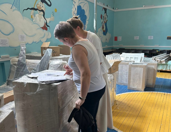 У Кривому Розі благодійники забезпечили прийомні родини технікою та меблям1