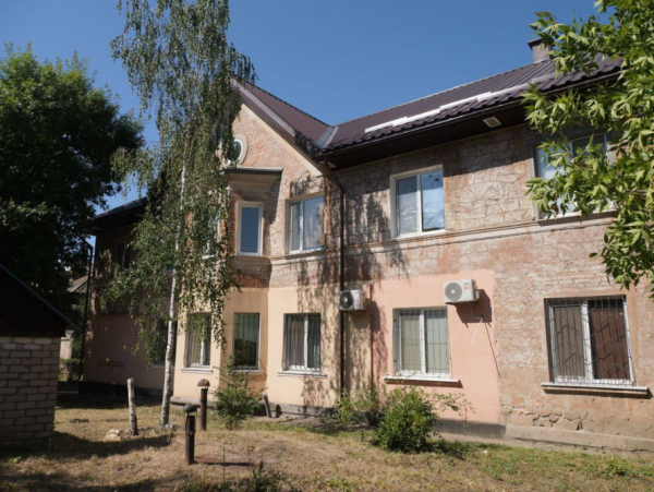 У Кривому Розі відновили ще один житловий будинок зруйнований російськими військами3