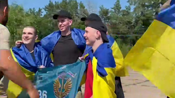 З російського полону повернулися 6 мешканців Дніпропетровщини1