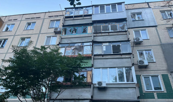 Атаки на Нікопольщину та Синельниківщину: поранені, пожежі й пошкоджені будівлі0