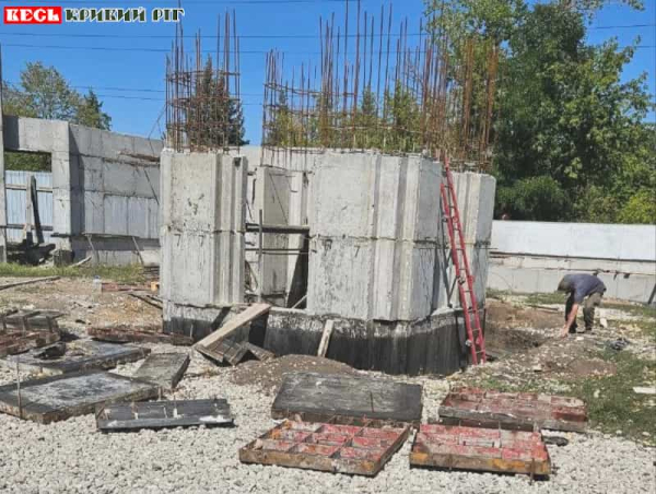 Будівництво каплиці в Секторі почесних поховань в Кривому Розі