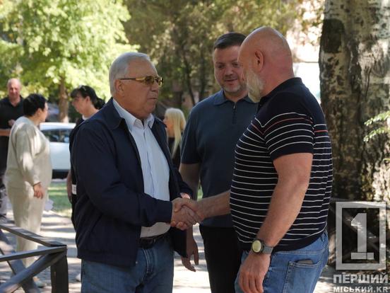 Ю. Вілкул: Ми продовжуємо залучати гранти, щоб криворізькі підприємці могли розвивати власну справу1