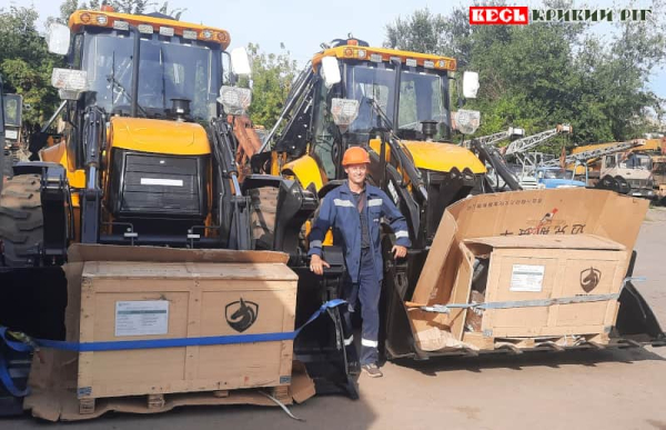 Два нових екскаватори-навантажувача придбала Криворізька теплоцентраль