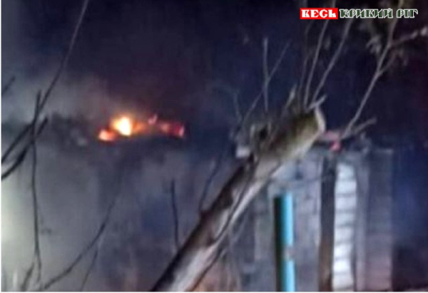 Пожежа після повітряного ворожого удару по Україні