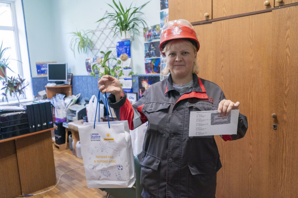 Майже 400 дітей працівників ГЗК Метінвесту розпочнуть свій перший навчальний рік із наборами шкільного приладдя від компанії3