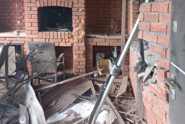 Минулої ночі та вдень ворог не припиняв атакувати Дніпроперовщину: загинули троє людей, двох поранено7