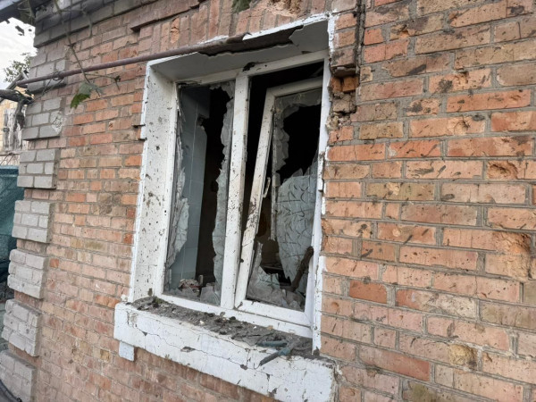 Минулої ночі та вдень ворог не припиняв атакувати Дніпроперовщину: загинули троє людей, двох поранено3