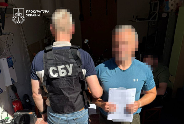 На Дніпропетровщині викрили схему постачання агропродукції до рф: затримано 7 осіб5
