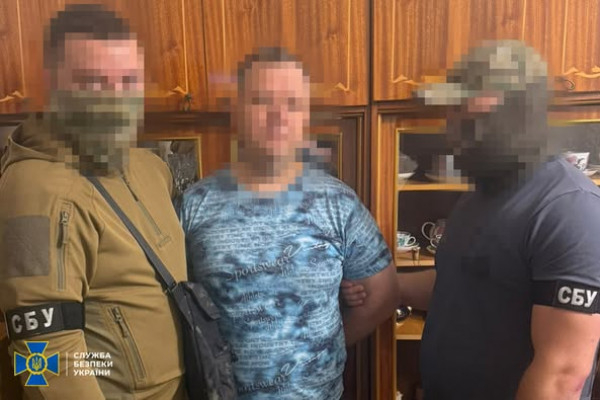 На Дніпропетровщині викрито двох агентів російського гру, які наводили ракетно-дронові атаки по Силах оборони та підприємствах регіону1